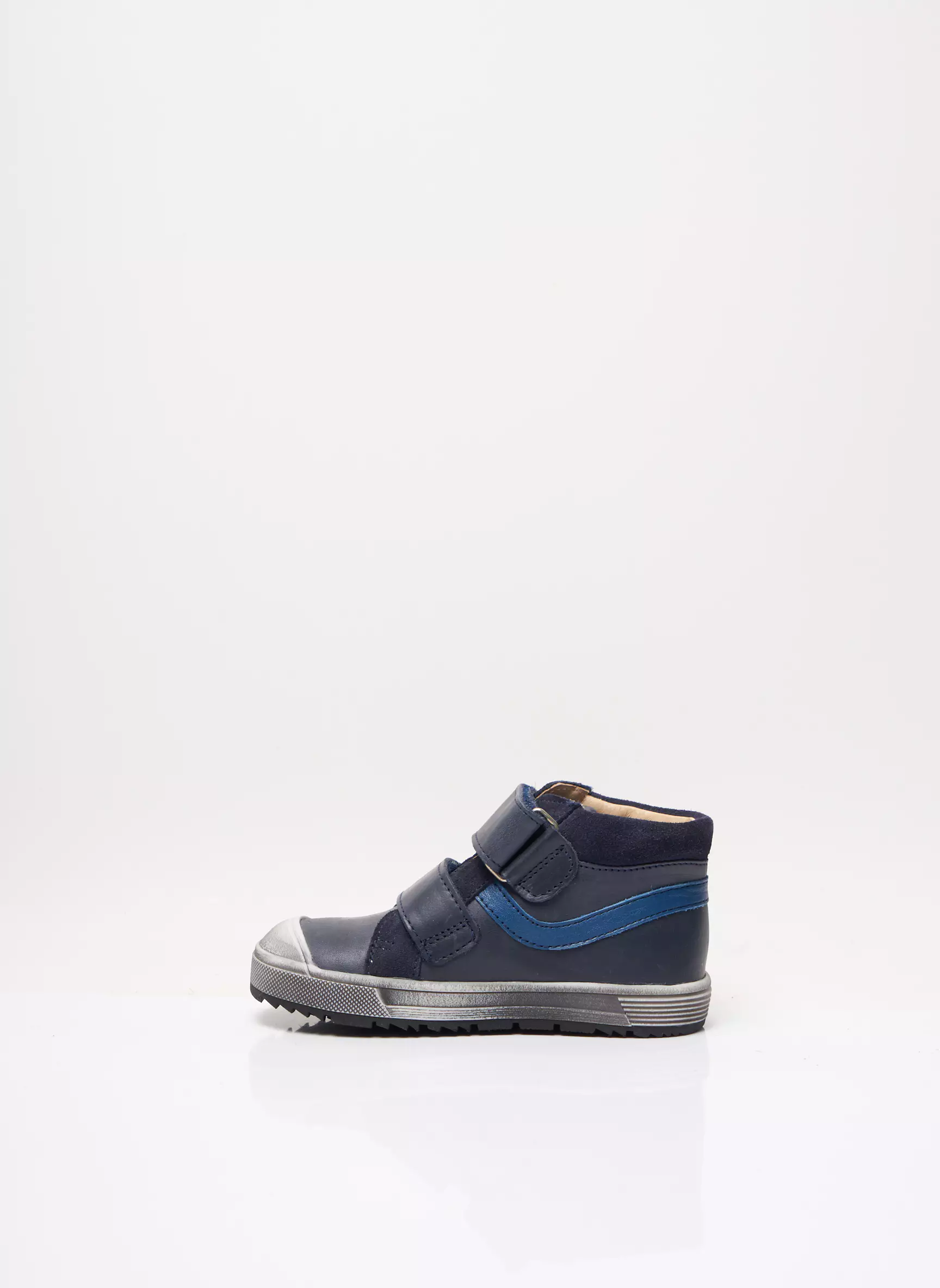 Gbb Baskets Garcon couleur bleu
