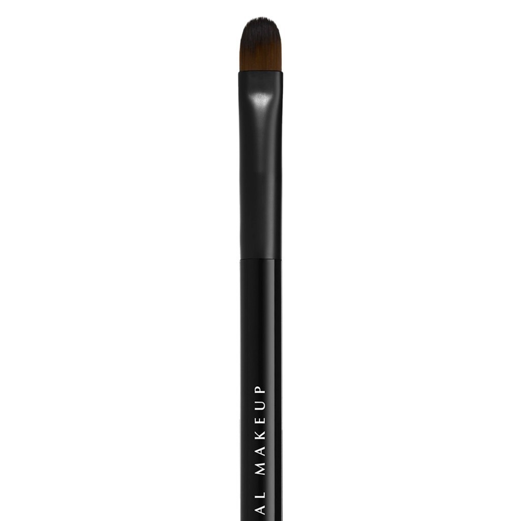 NYX Professional Makeup Pro plakanā precīzā otiņa