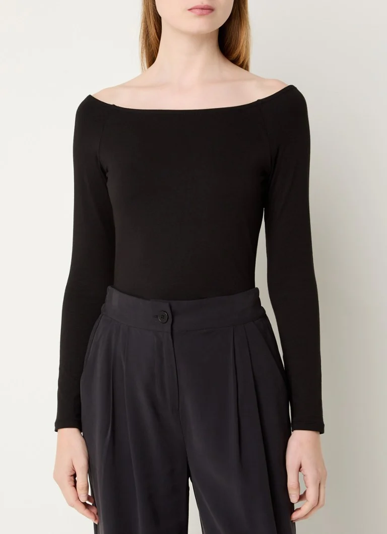 Modström Tansy top with boat neck