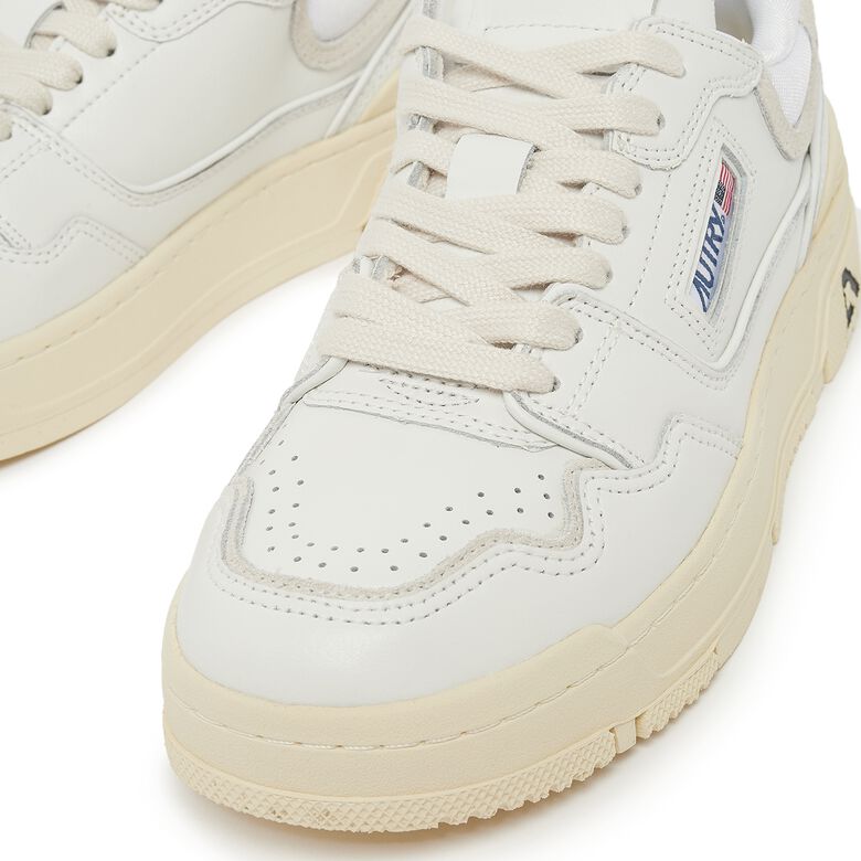 Autry Wmns CLC Low mult/mat wht