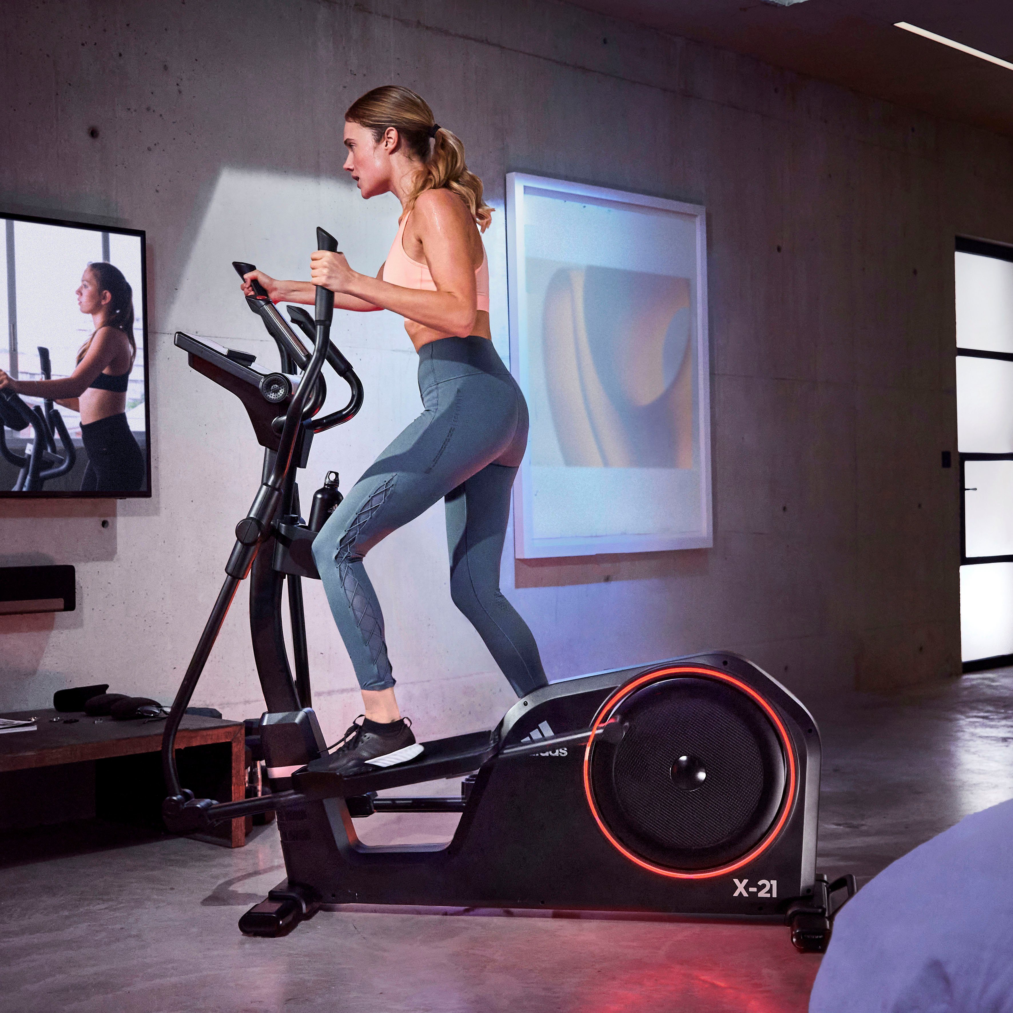 adidas Performance Crosstrainer-Ergometer X-21, mit LED-Beleuchtung