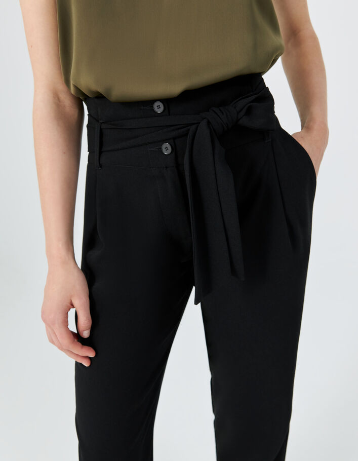 Pantalon en crêpe noir taille haute femme