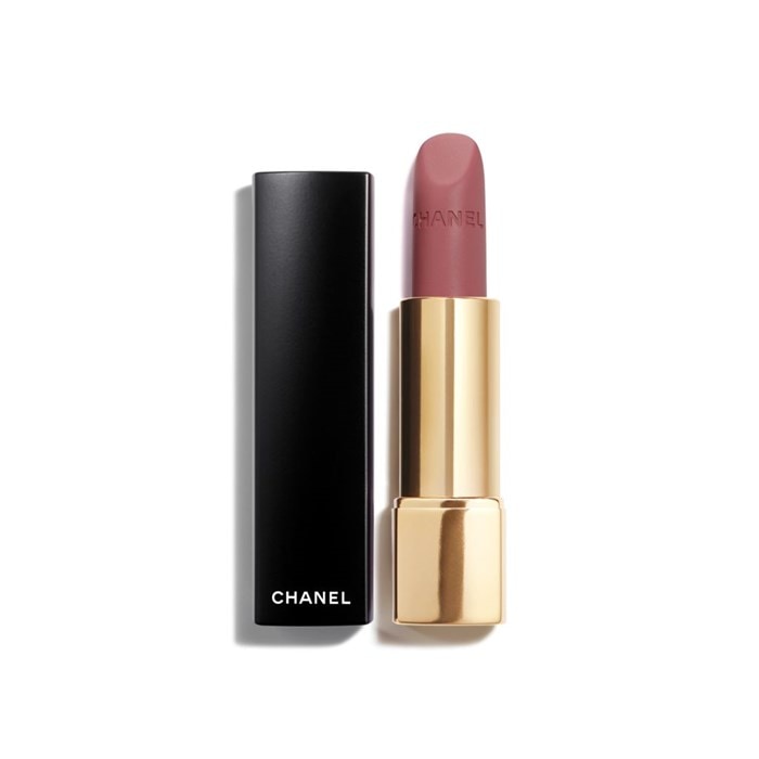 MATTIERENDER LIPPENSTIFT MIT HOHER FARBINTENSITÄT. MATT-ETUI IN LIMITIERTER EDITION.