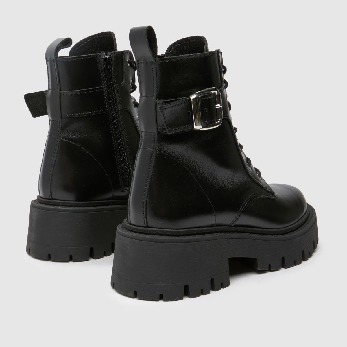 Schuh Cyra – Svarta snörstövlar