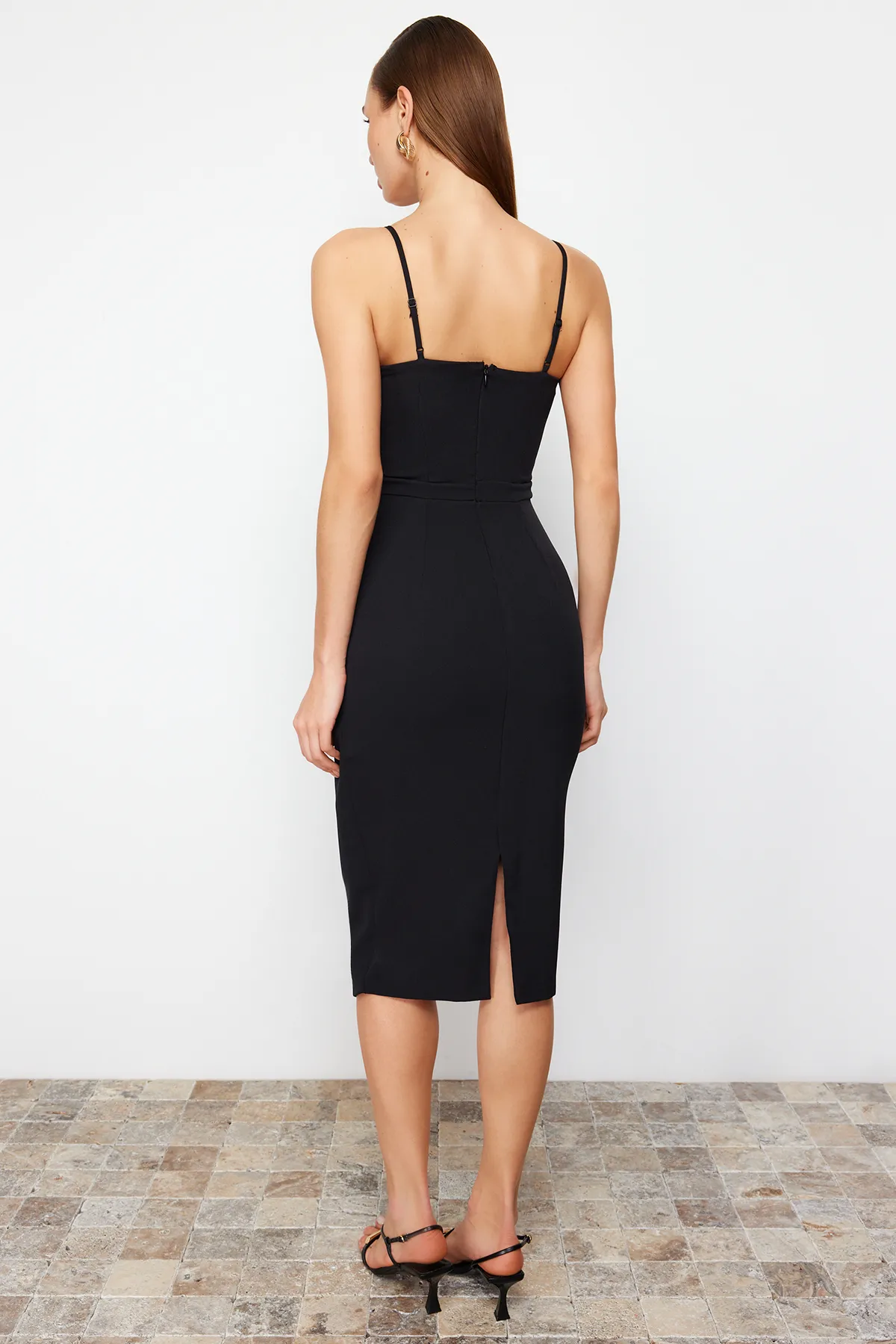 Trendyol Collection  Schwarzes zweireihiges gewebtes Abendkleid TPRSS19FZ0136