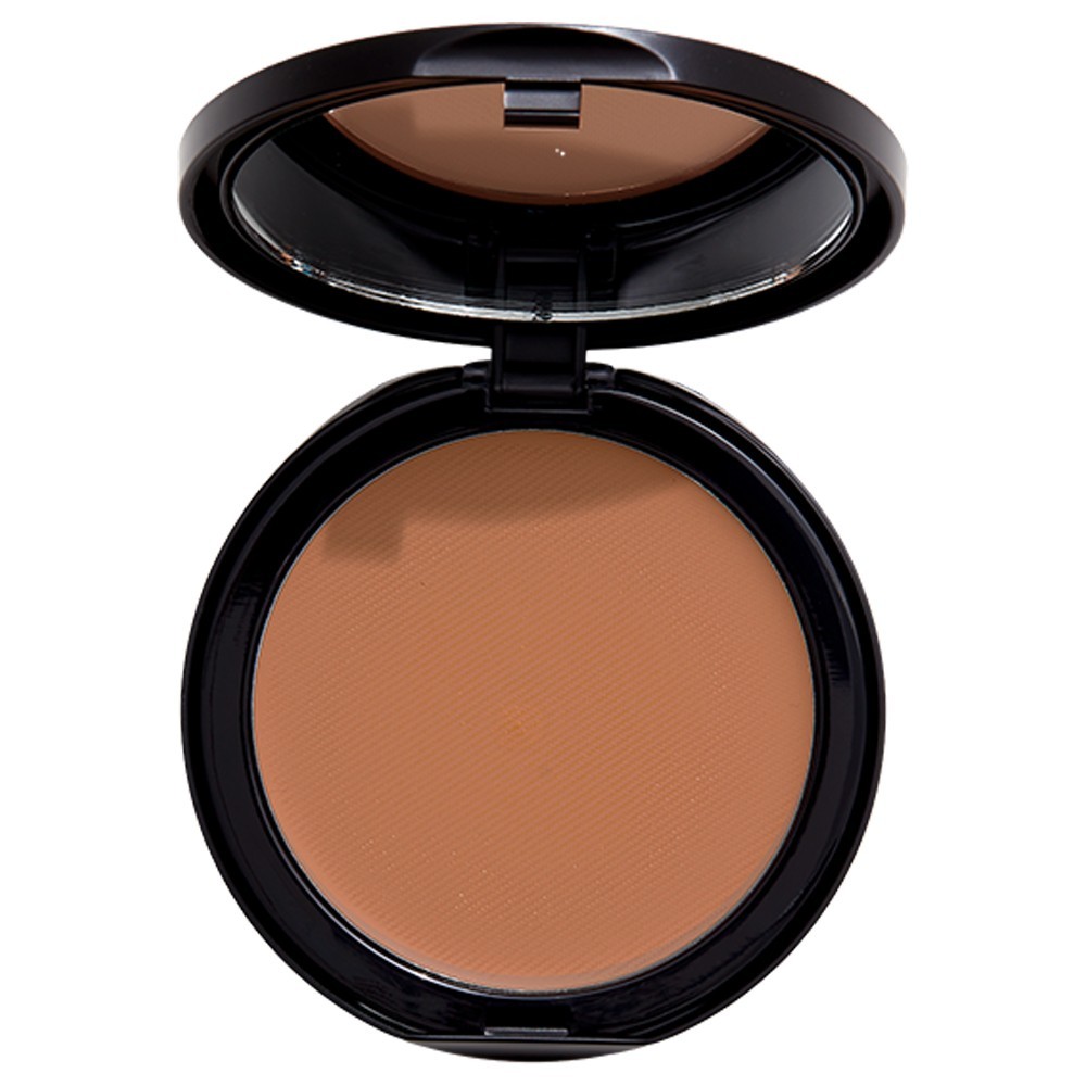 Base de maquillaje Gosh Copenhagen Plus+, compacta cremosa de alta cobertura.