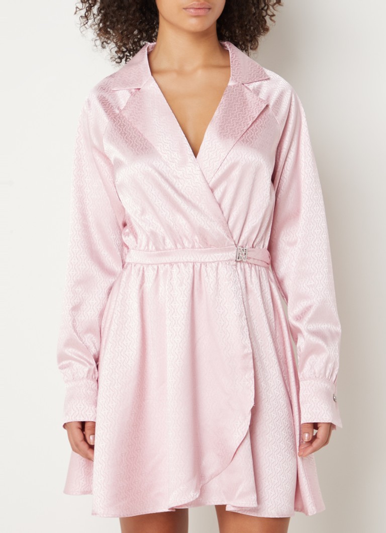 Rochie mini NIKKIE Bangkok cu imprimeu logo