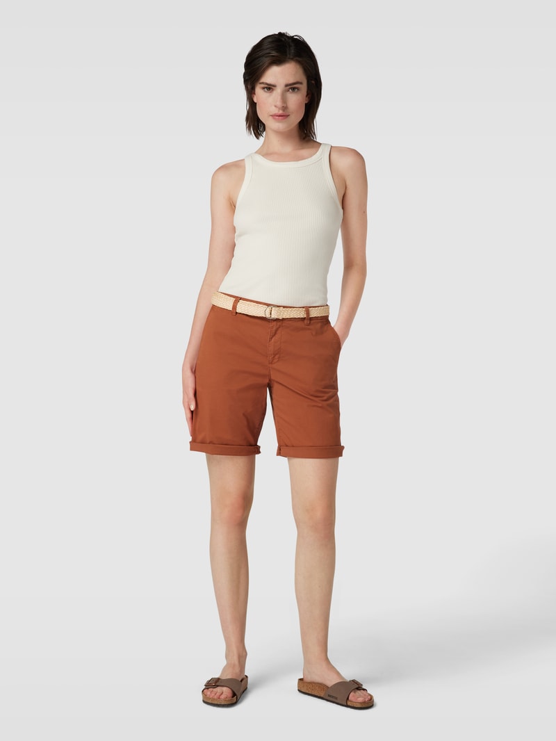 Chino-Shorts in rostrot