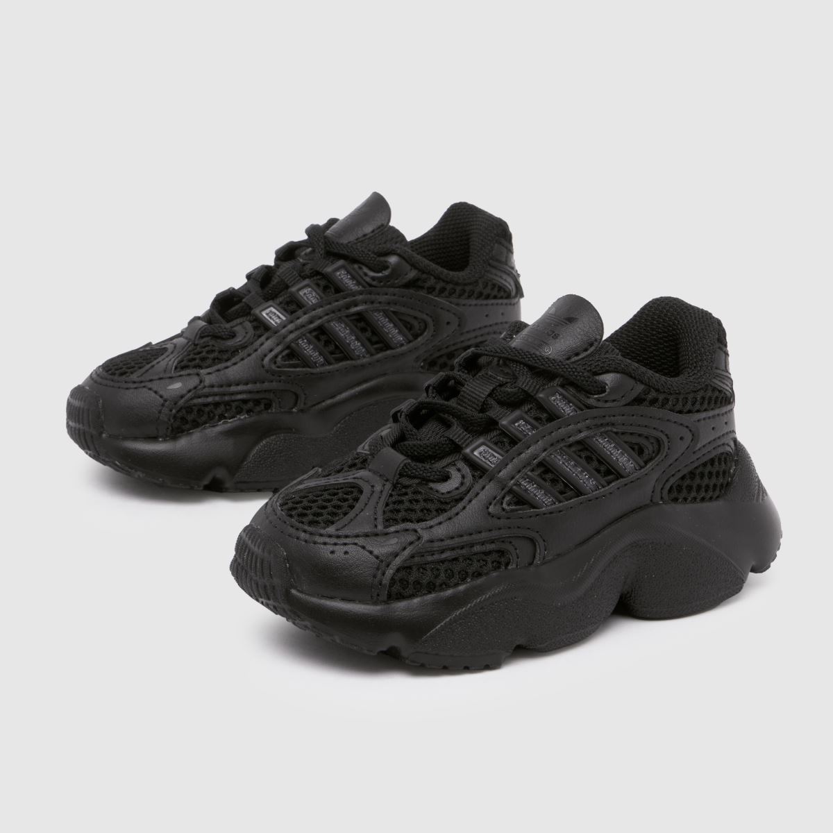 adidas svarta Ozmillen småbarnsskor