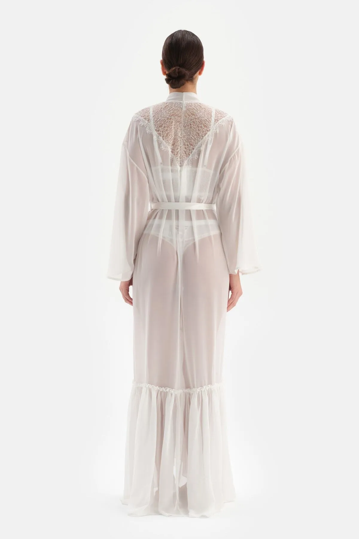 Dagi  Weißer Braut-Morgenkleid aus Chiffon mit Spitzendetail