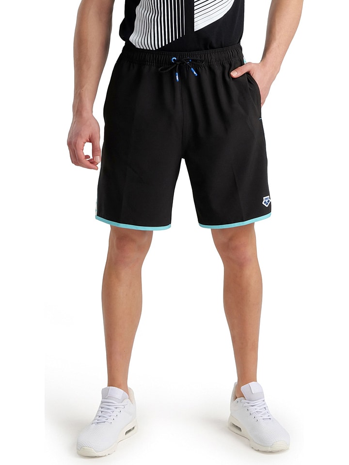 Arena Shorts in Schwarz günstig kaufen