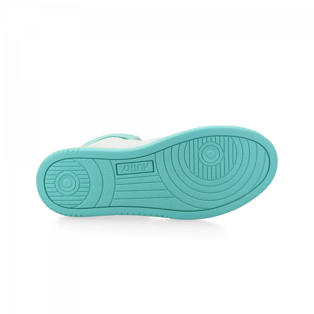 Autry WMNS Medalist Mid AUMWWB20 / blau