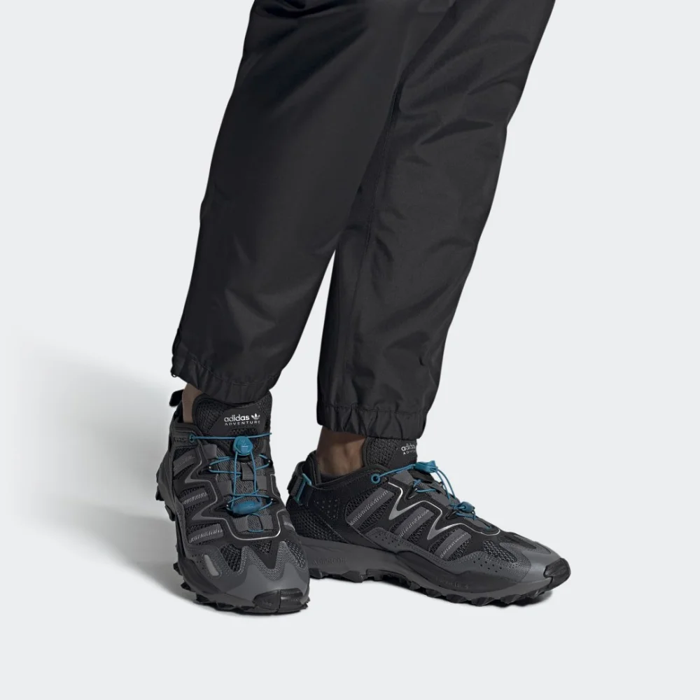 adidas Hyperturf FZ6579 / grau