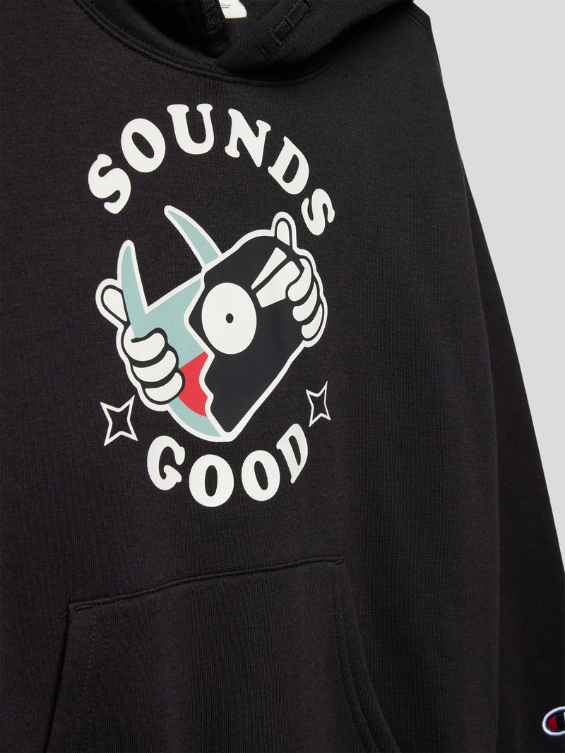 Hoodie mit Motiv- und Statement-Print Modell 'Rochester' in schwarz