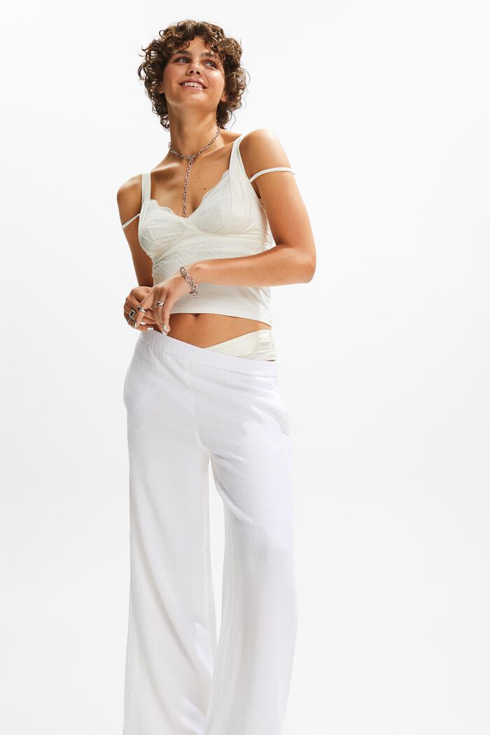 Pull-on-Hose mit weitem Bein und Crinkle-Optik