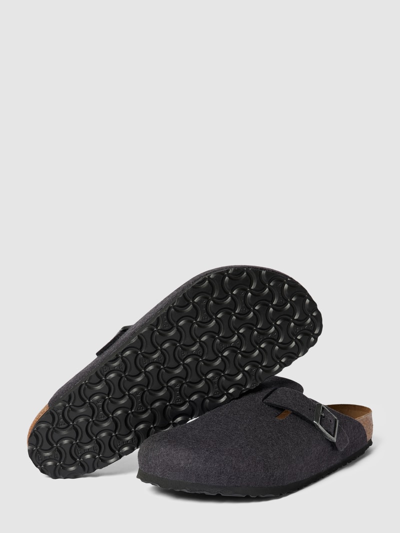 Slides mit Dornschließe in metallic Modell 'Boston' in anthrazit
