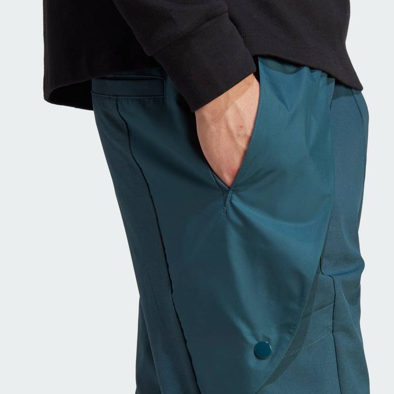 adidas City Escape Cargohose Trainingshose Herren