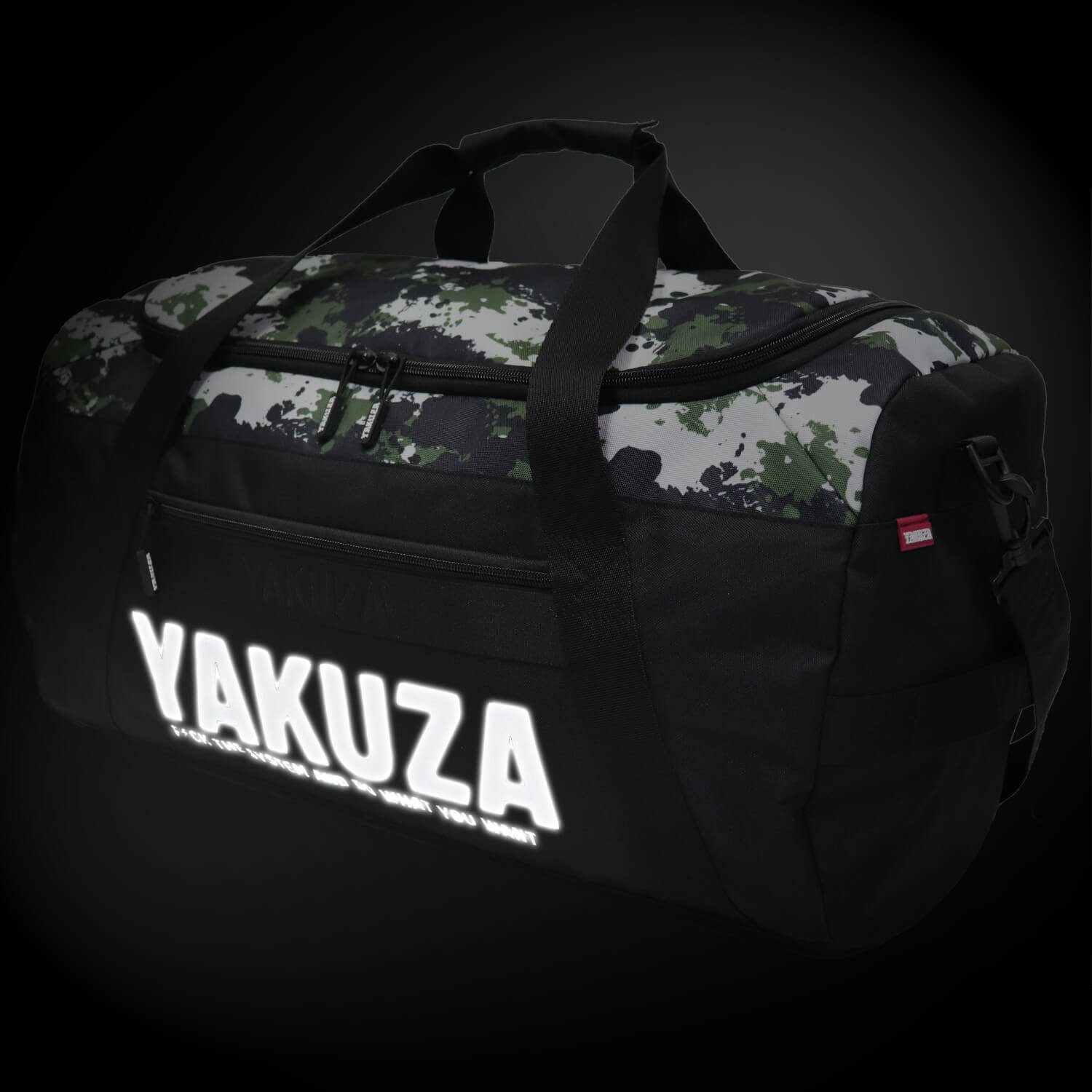 YAKUZA Sporttasche YAKUZA Tweak Weekender Sporttasche schwarz/camouflage, mit geräumigem Hauptfach