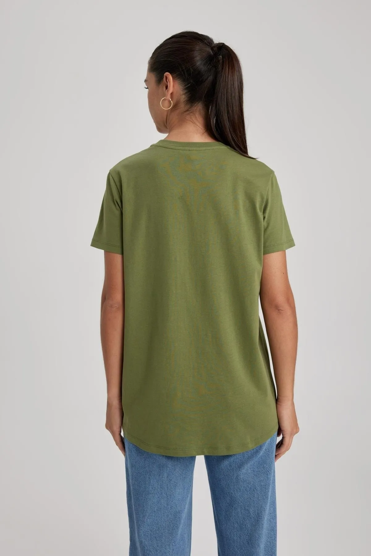 DeFacto  Langärmliges T-Shirt mit Rundhalsausschnitt und Rundhalsausschnitt T5097az23sm