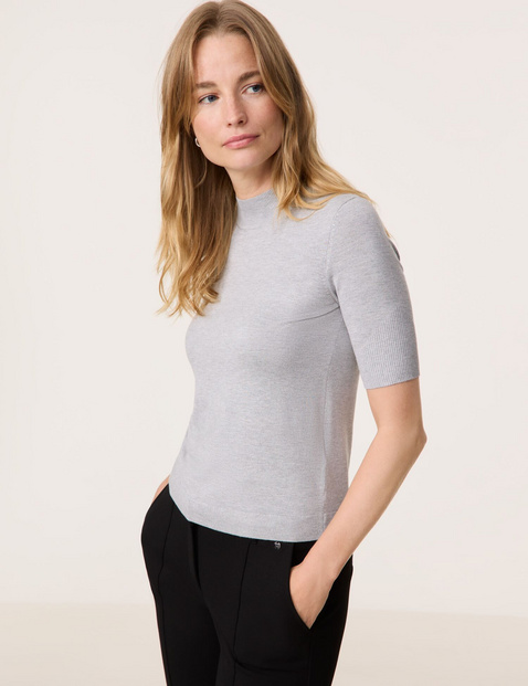 Kurzarmpullover mit Turtleneck