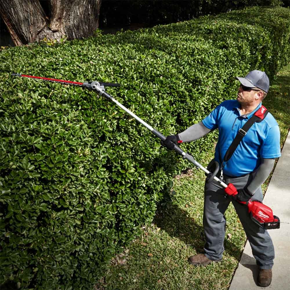 Acessório para aparar sebes MILWAUKEE M18 com junta M18FOPH-HTA