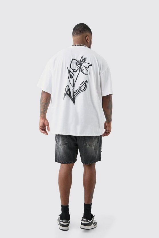 Plus florales T-Shirt in Weiß
