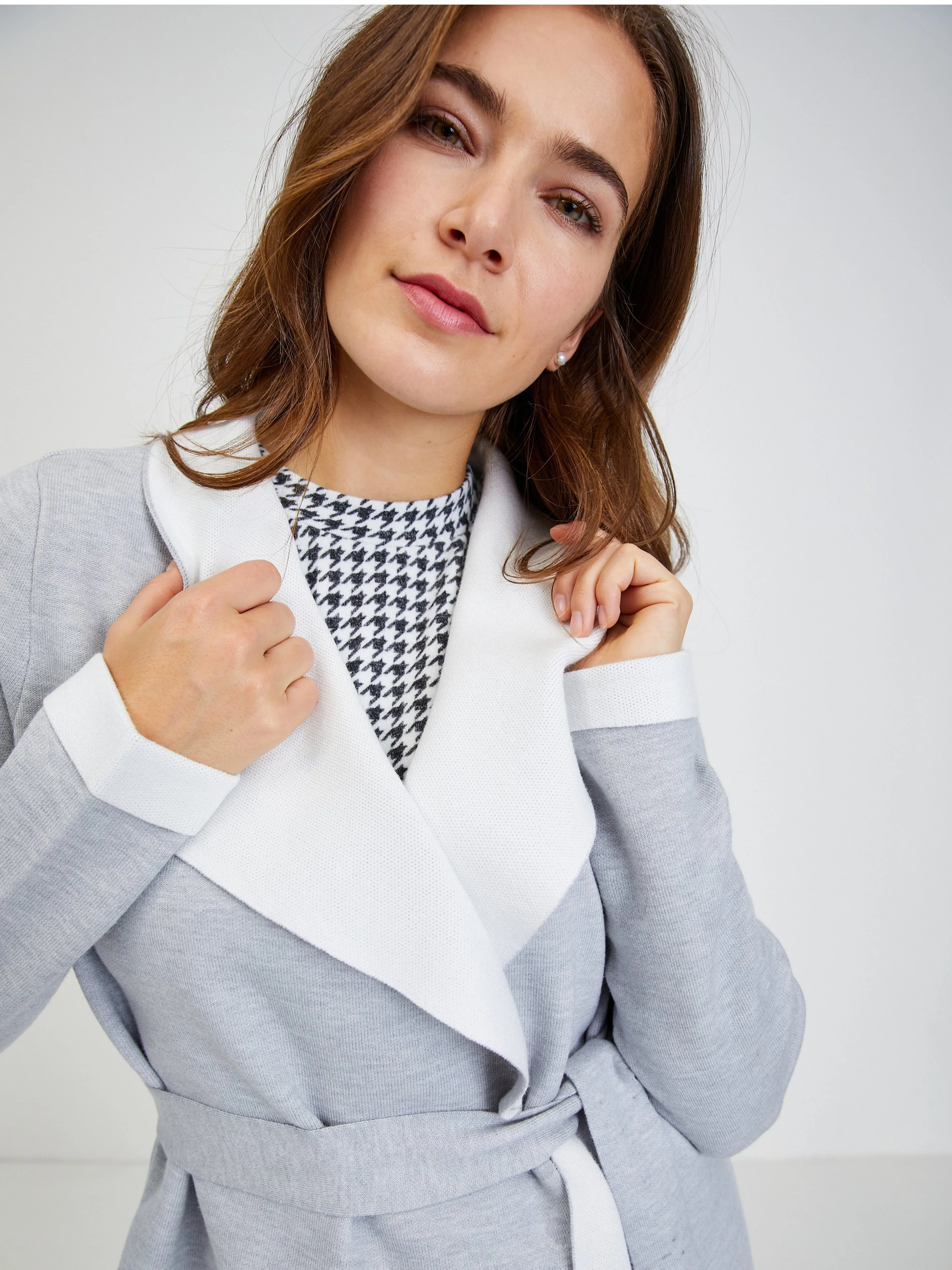 Hellgrauer Damen Cardigan mit Bindung ORSAY