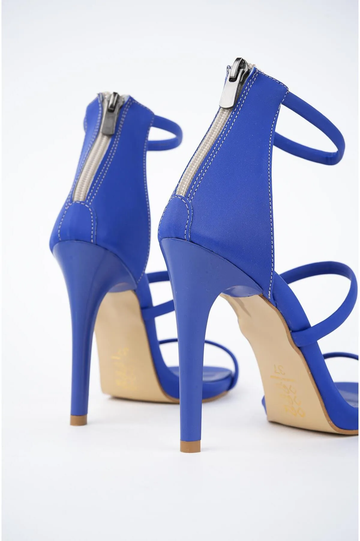 MUGGO  Nikita Garantiert Damen-Schuhe im Satin-Stil mit Reißverschluss hinten, stilvoll und bequem, mit dünnen Absätzen
