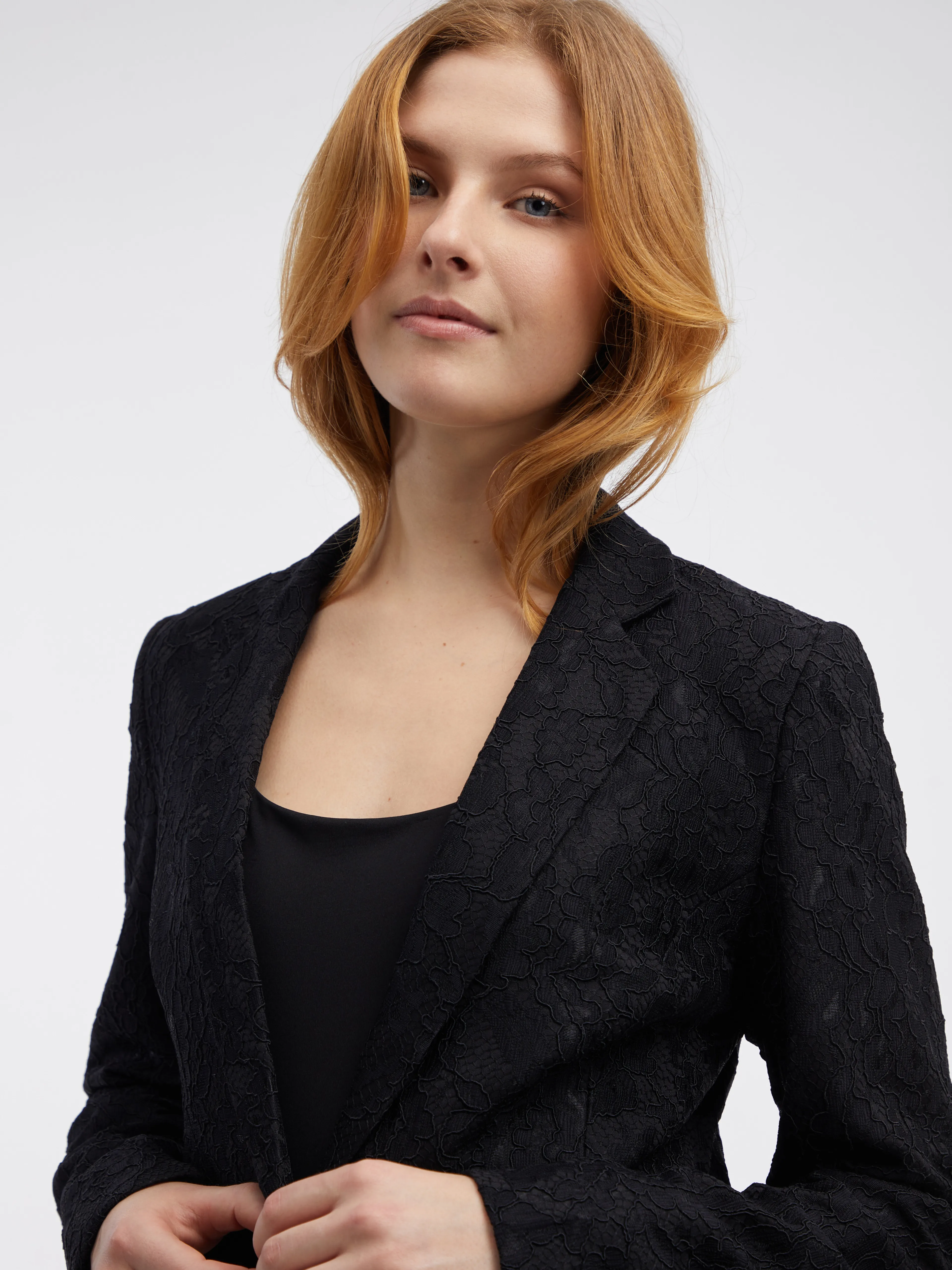 Schwarze gemusterte Damenjacke ORSAY