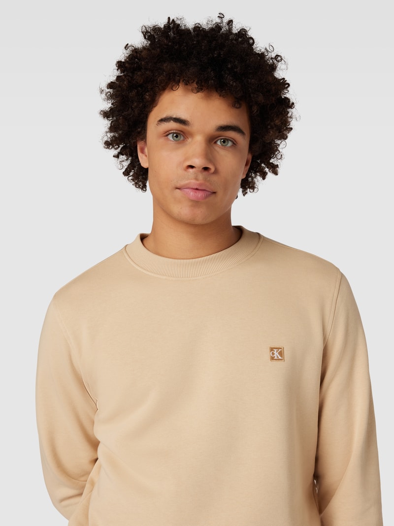 Sweatshirt mit Logo-Patch Modell 'EMBRO' in beige