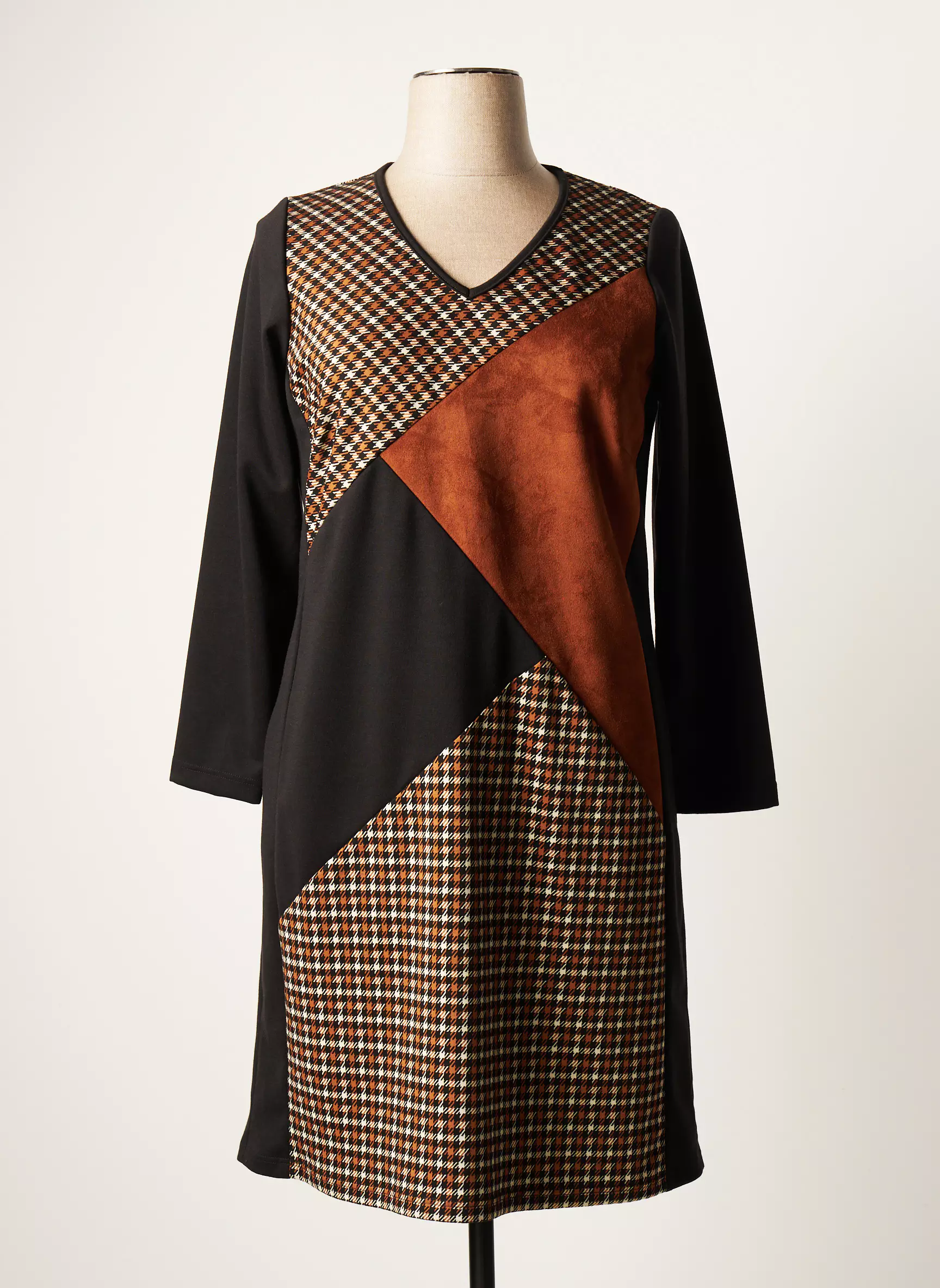 Guy Dubouis Robes Courtes Femme couleur marron