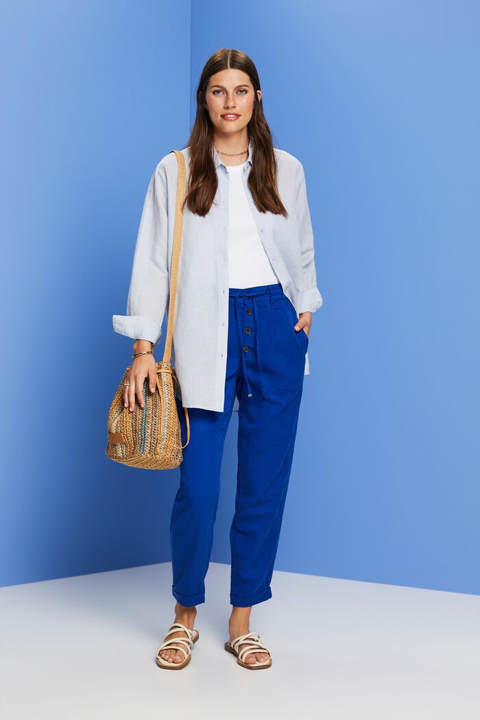 Pants woven