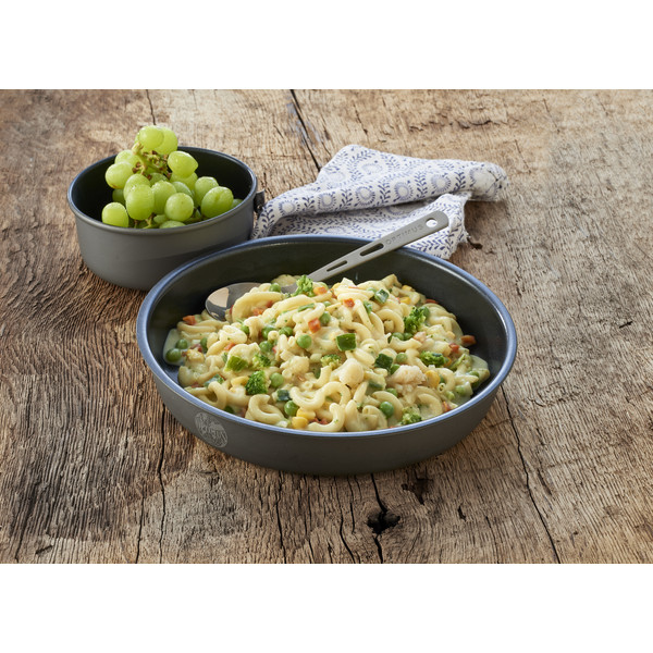 PASTA PRIMAVERA - Outdoor Essen
