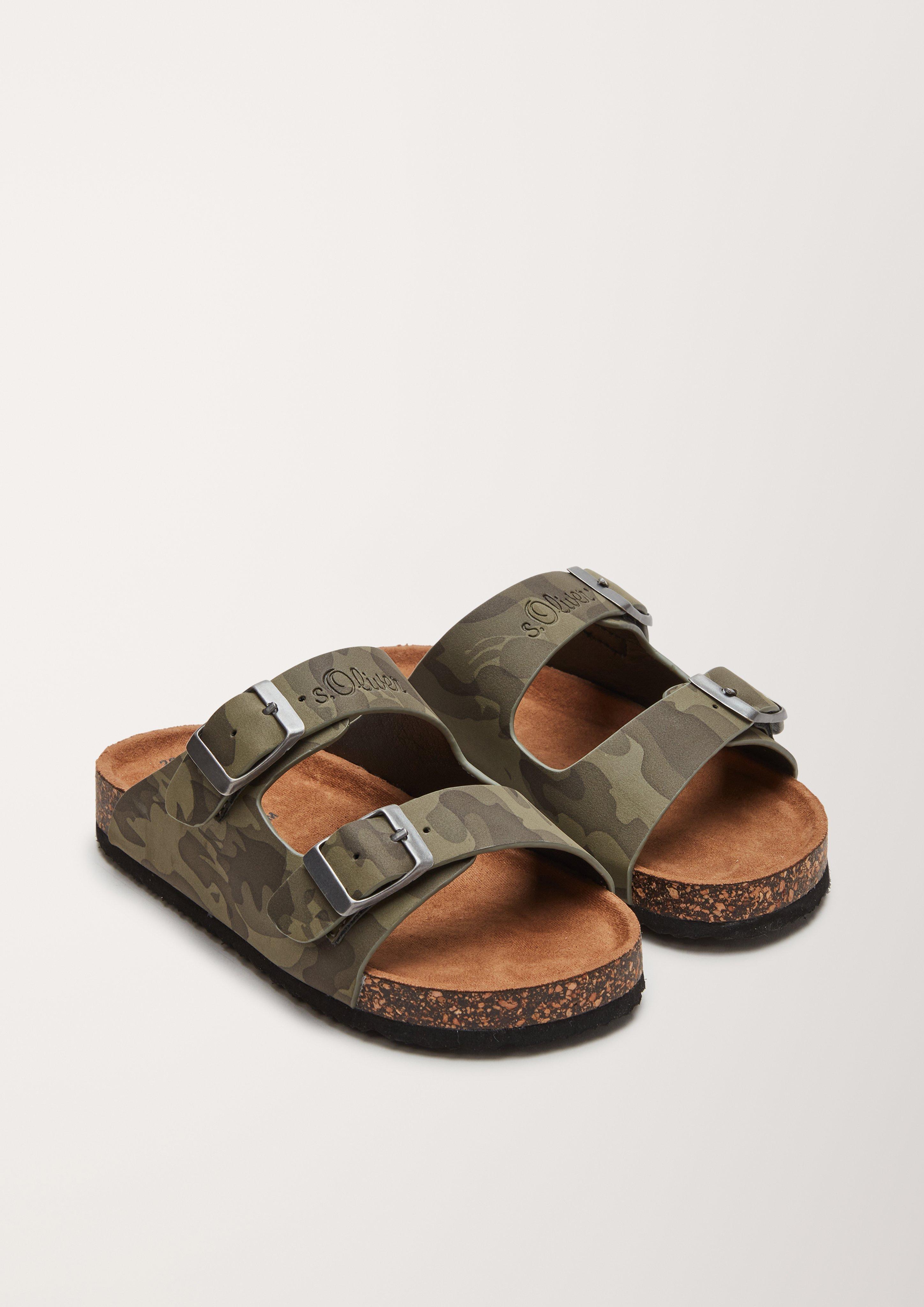 Pantoletten mit Camo-Muster  6005740-730