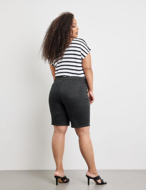 Shorts aus Baumwoll-Stretch
