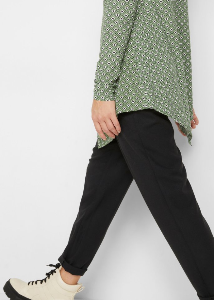 Langarmshirt mit Zipfelsaum
