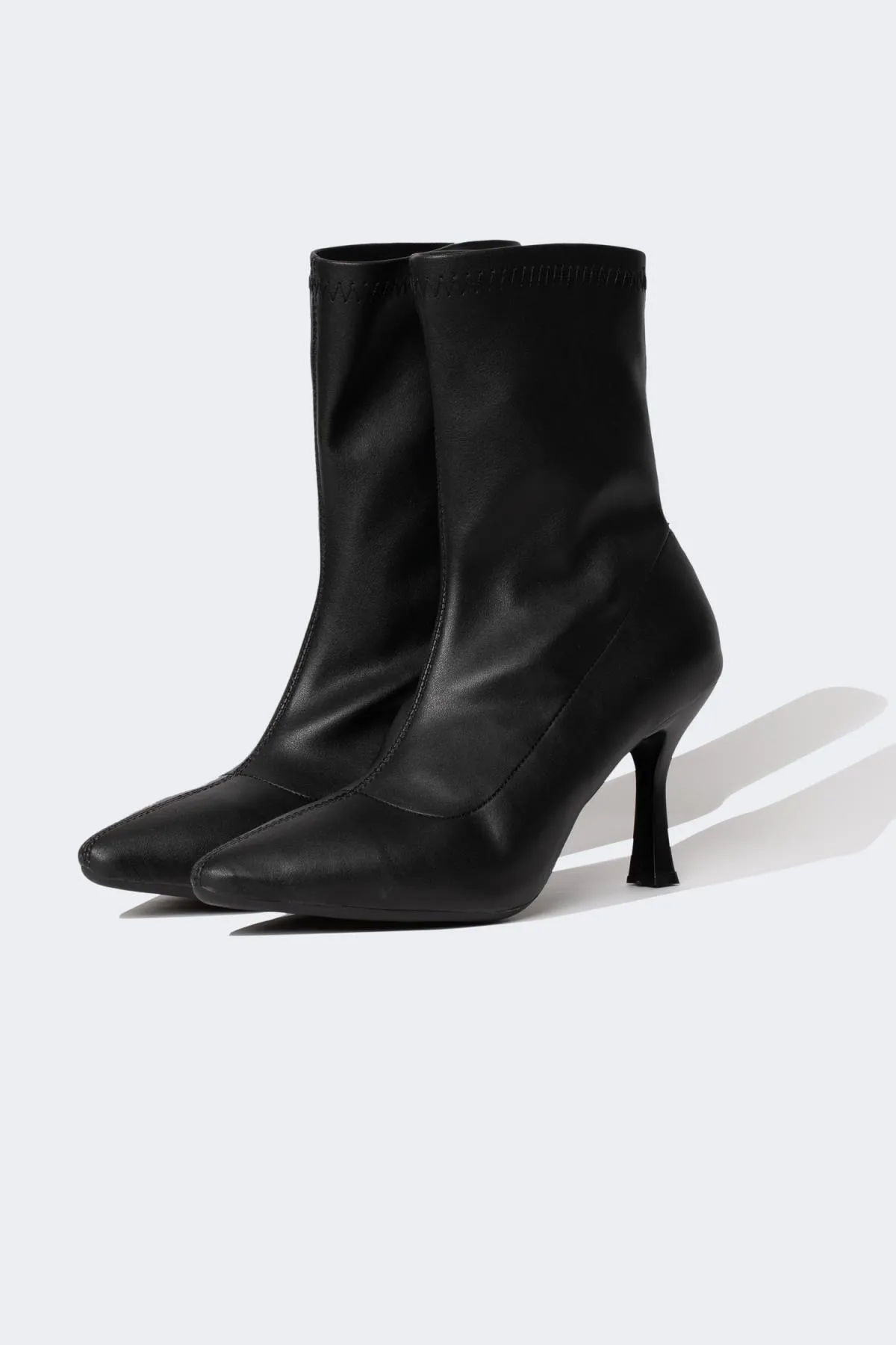 DeFacto  Damen-Winterstiefel aus Kunstleder mit hoher Sohle