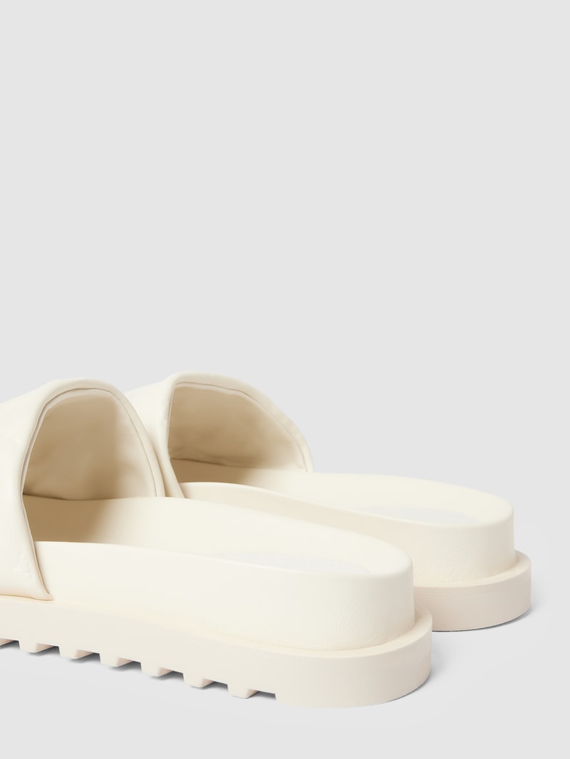 Slides mit Label-Print Modell 'FABETZA' in offwhite