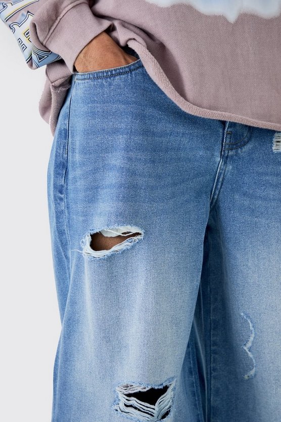 Lockere ausgefranste Jeans mit Applikation