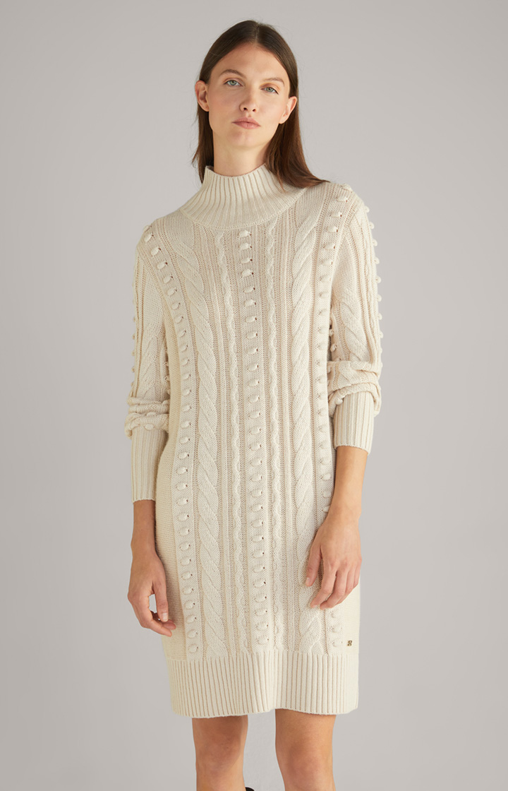 Strickkleid in Offwhite