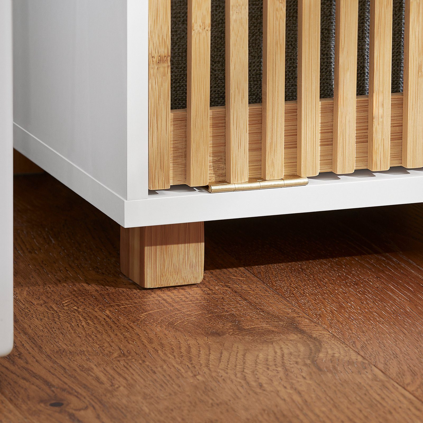 SoBuy Wäscheschrank BZR126 Badschrank mit Wäschesack Wäschetruhe Wäschesammler Wäschekorb