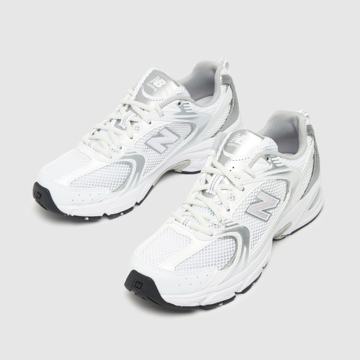 New Balance 530 – Silverfärgade träningsskor