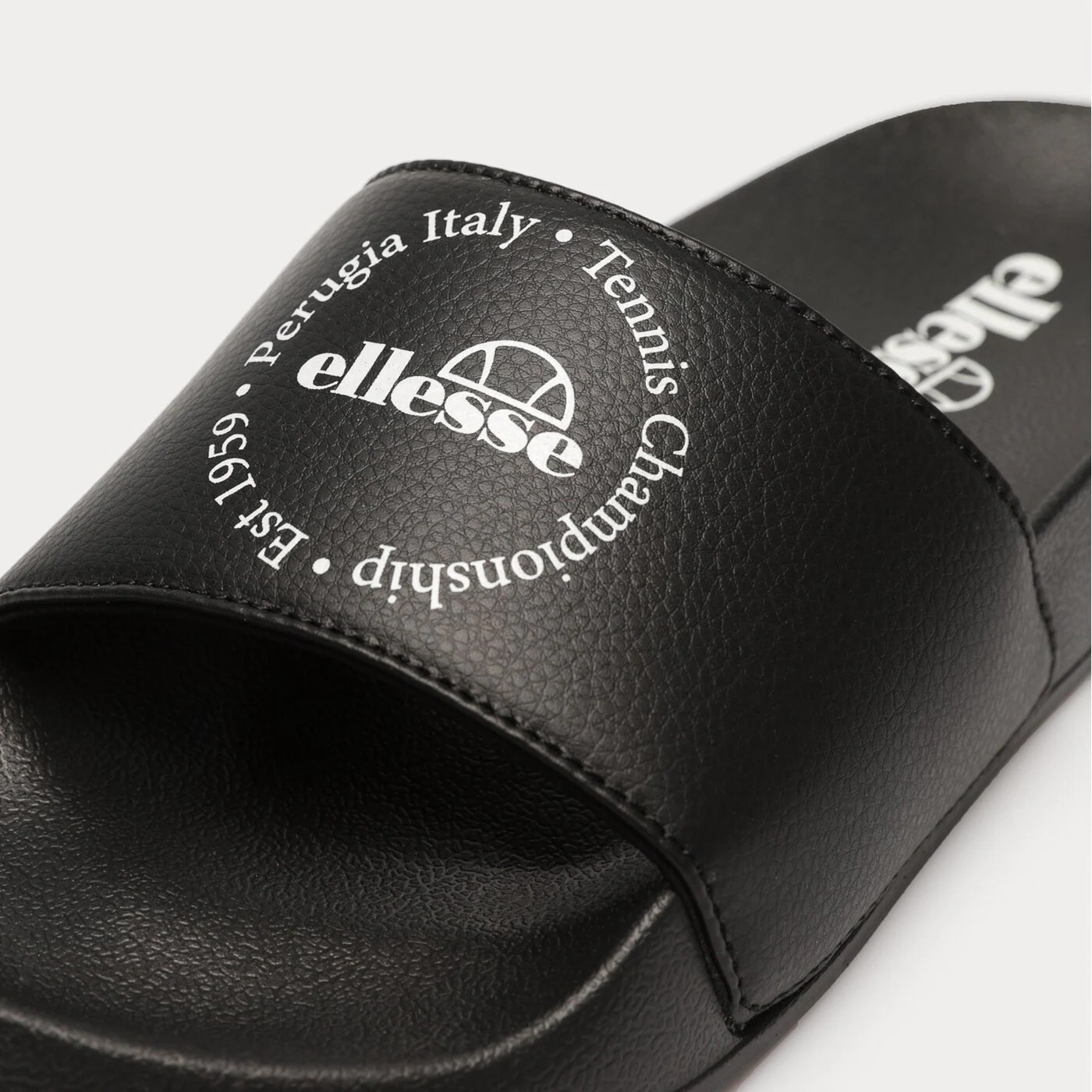 ELLESSE LS57 SLIDE Schwarz