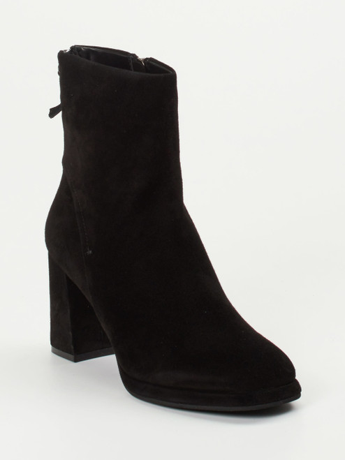 Stiefelette-17390090156 Regarde Le Ciel
