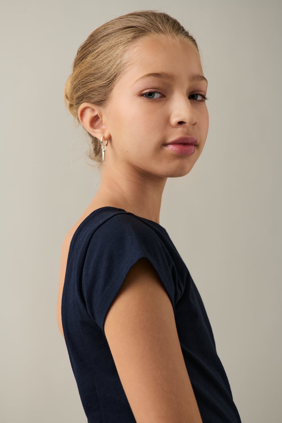 Y open back top