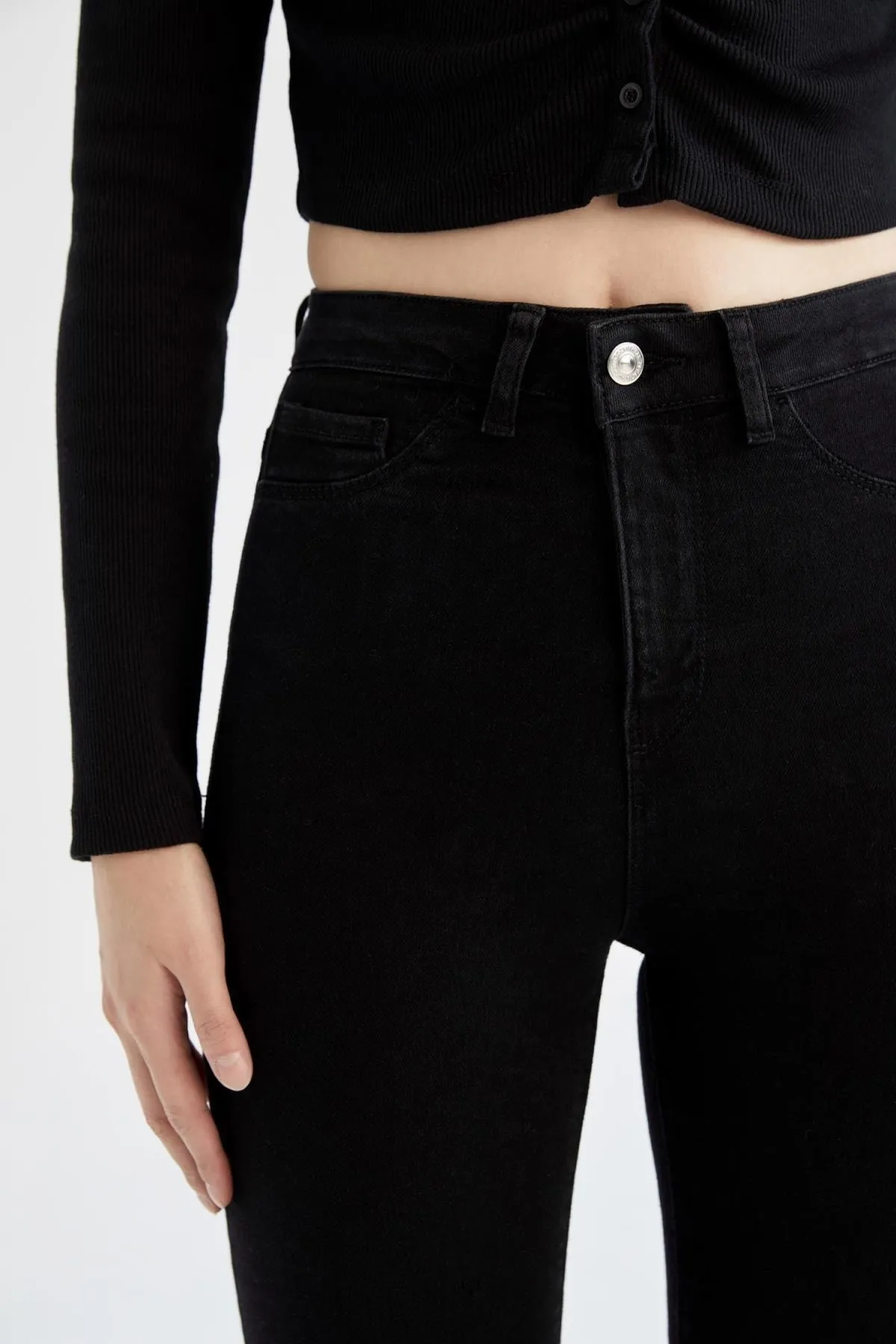 DeFacto  Super Skinny Jeans im Jegging-Schnitt mit hoher Taille Y7204az22au