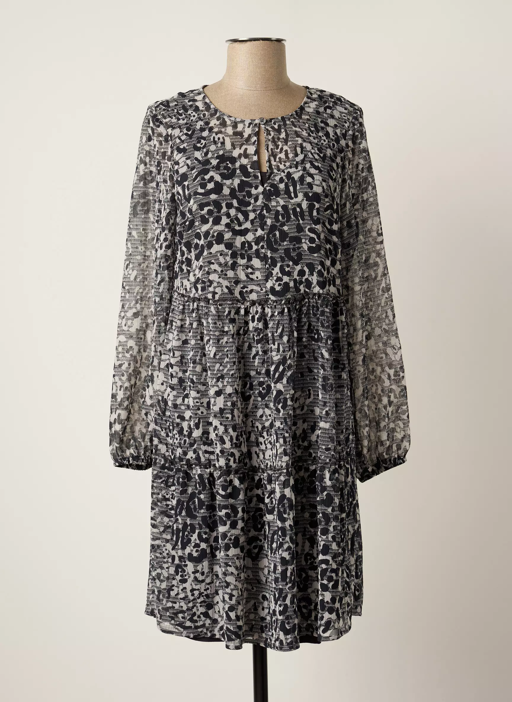 Le Comte Robes Courtes Femme couleur noir