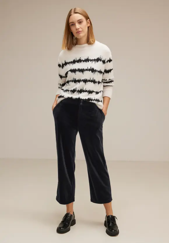 Street One Casual Fit Samt Hose