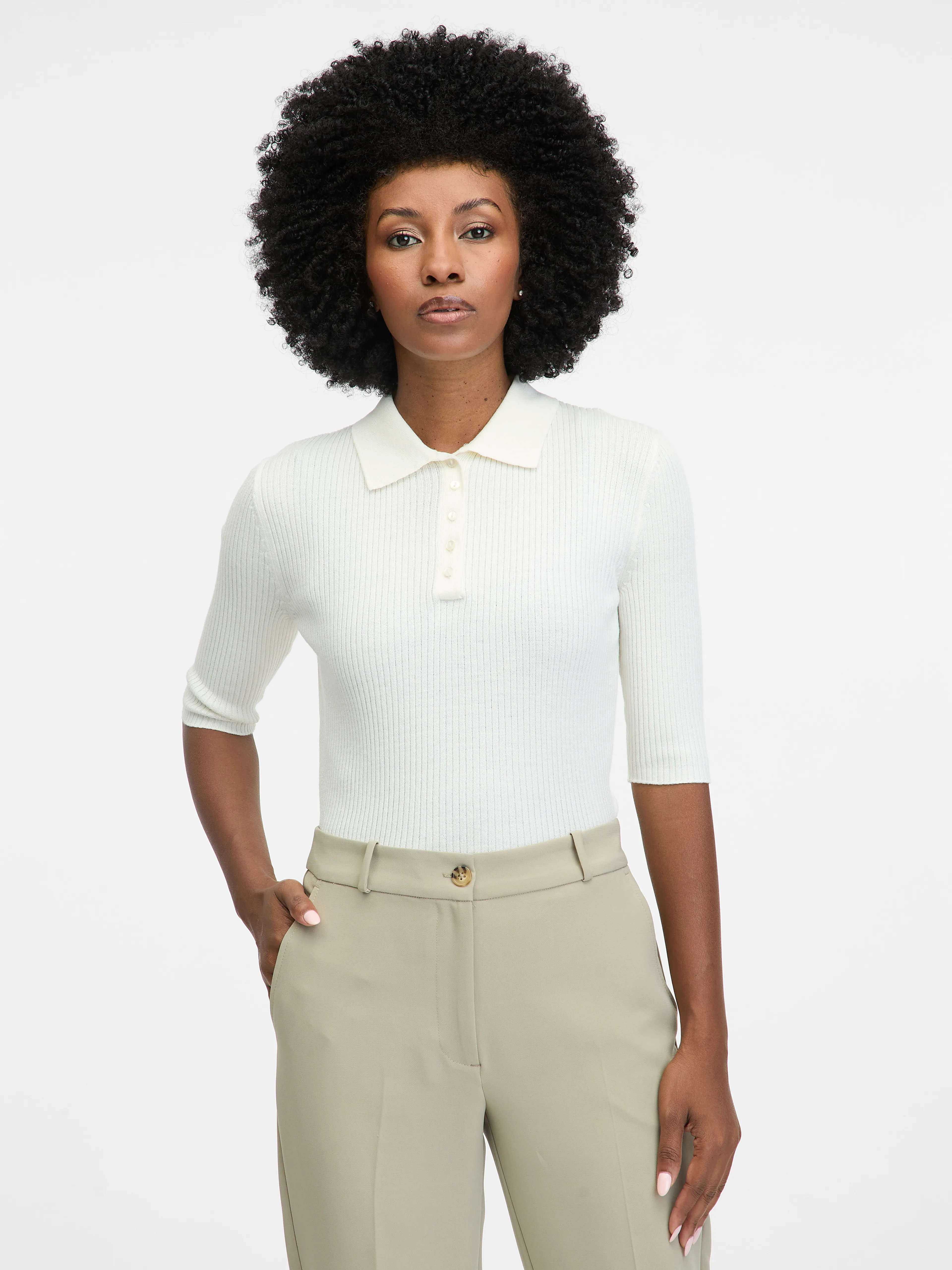 Cremefarbenes Kurzarm-T-Shirt für Frauen ORSAY