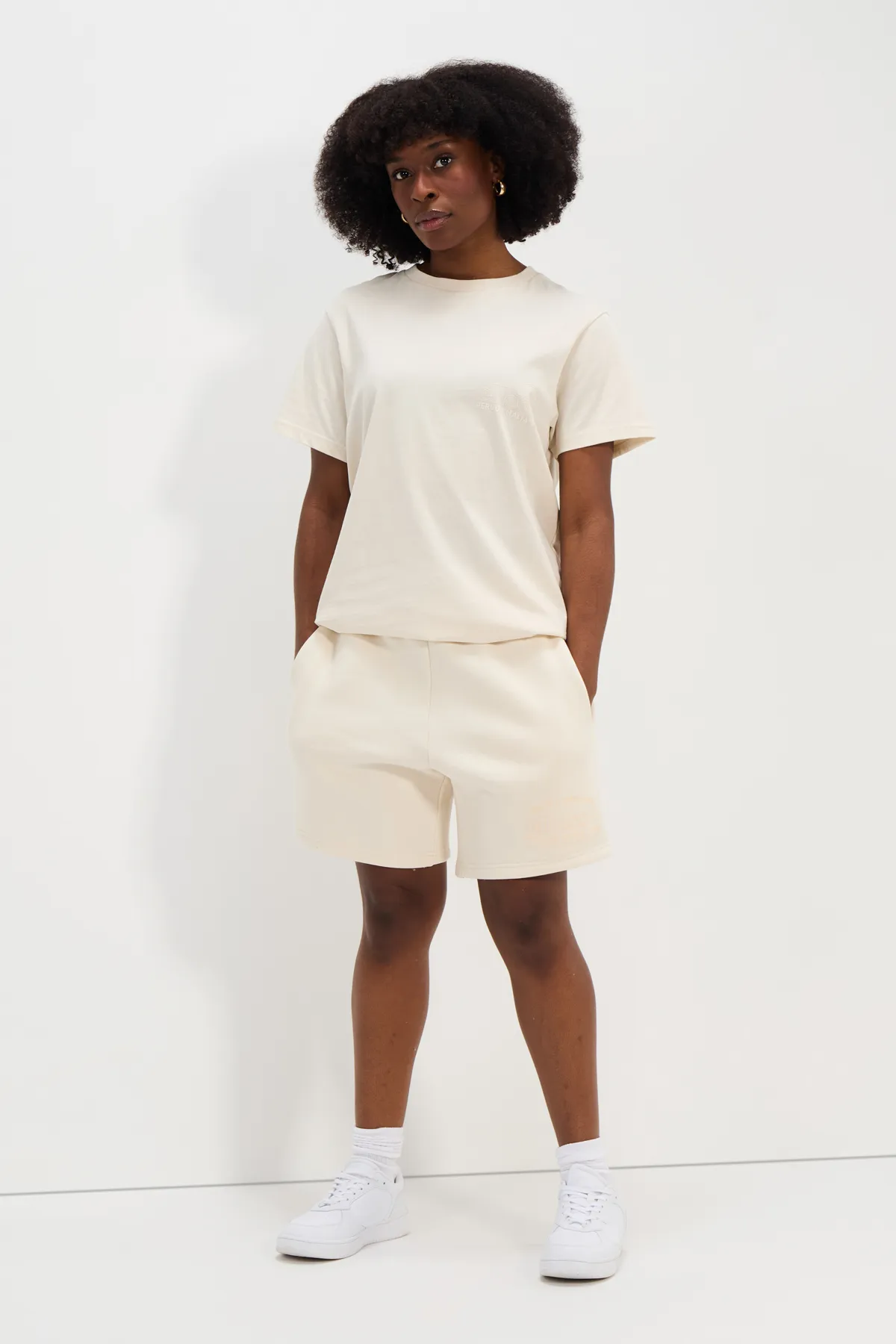 Ellesse  Shorts - Weiß - Mittlerer Bund